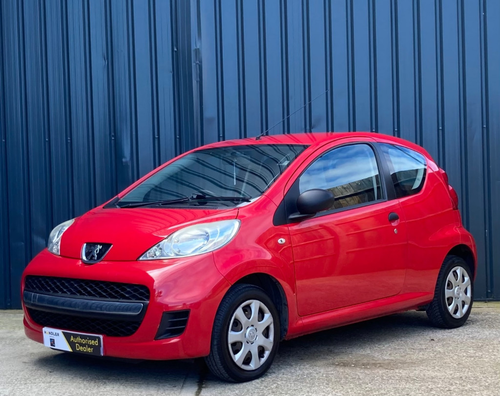 View PEUGEOT 107 1.0 12V Urban Lite