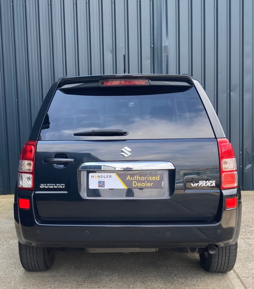 SUZUKI GRAND VITARA