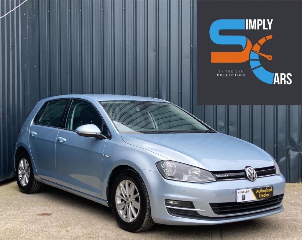 View VOLKSWAGEN GOLF 1.6 TDI BlueMotion