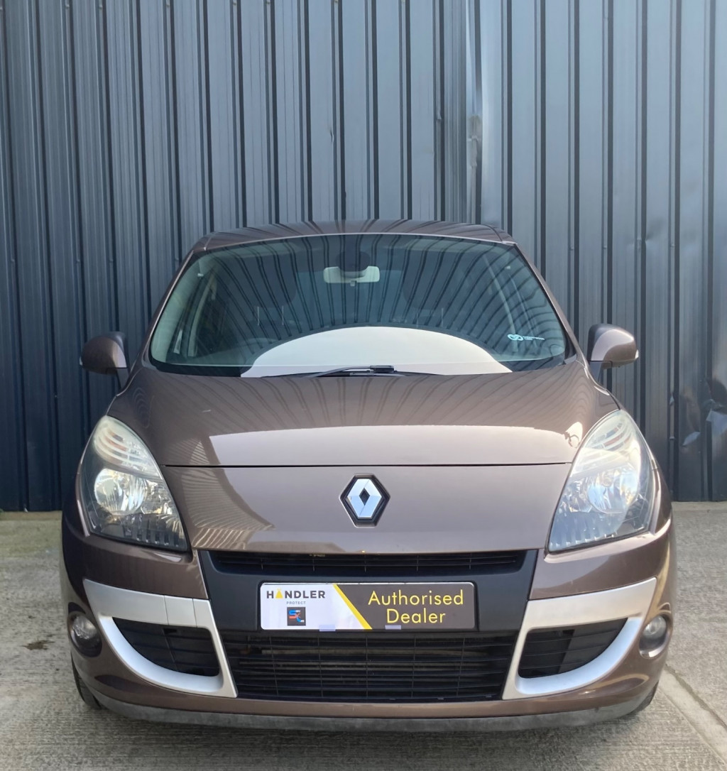 View RENAULT SCENIC 1.5 dCi Dynamique TomTom