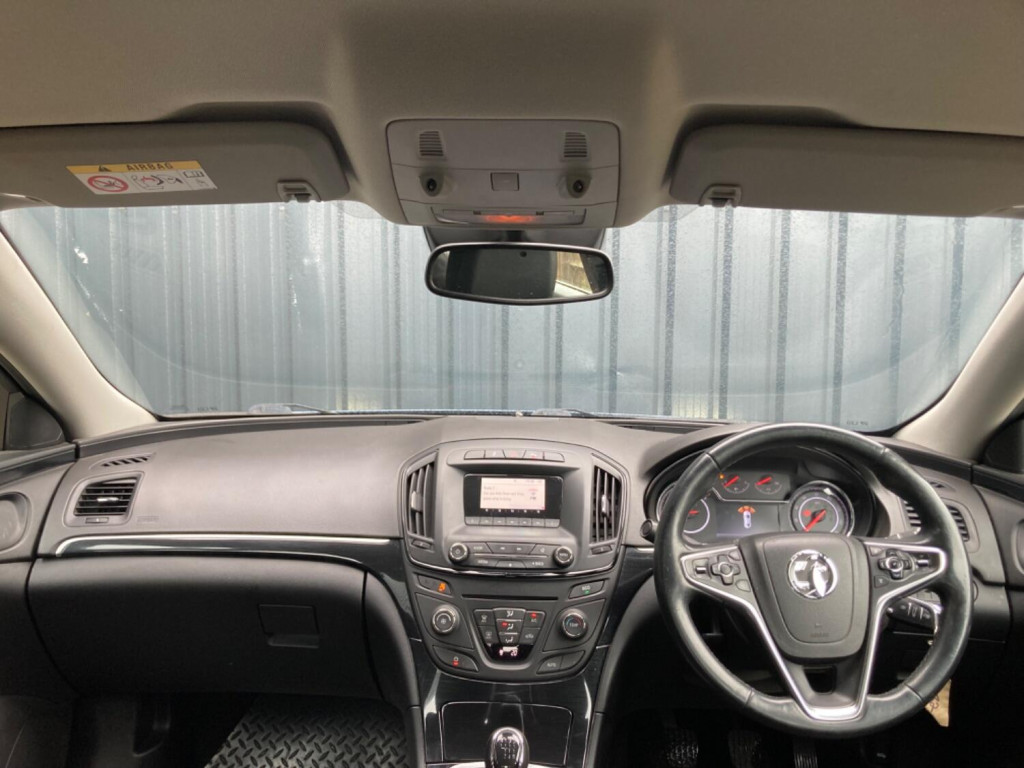VAUXHALL INSIGNIA