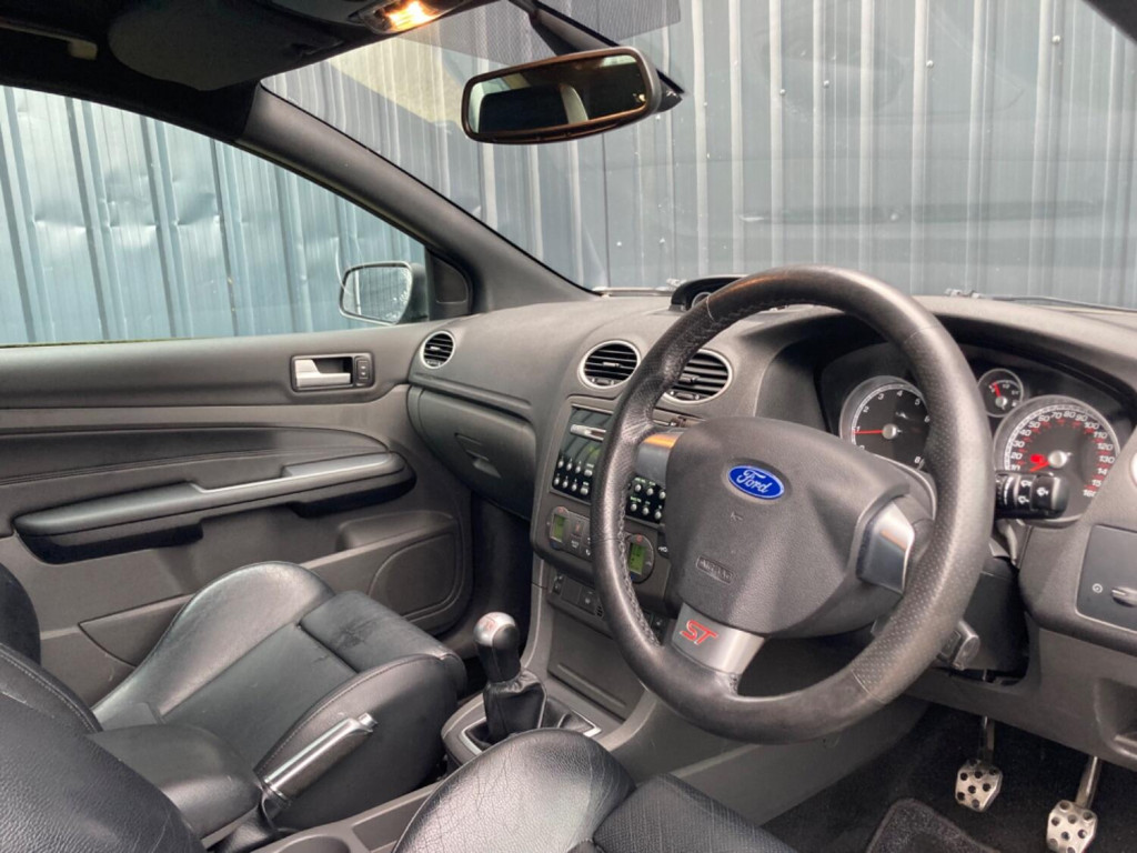 View FORD FOCUS 2.5 SIV ST-3