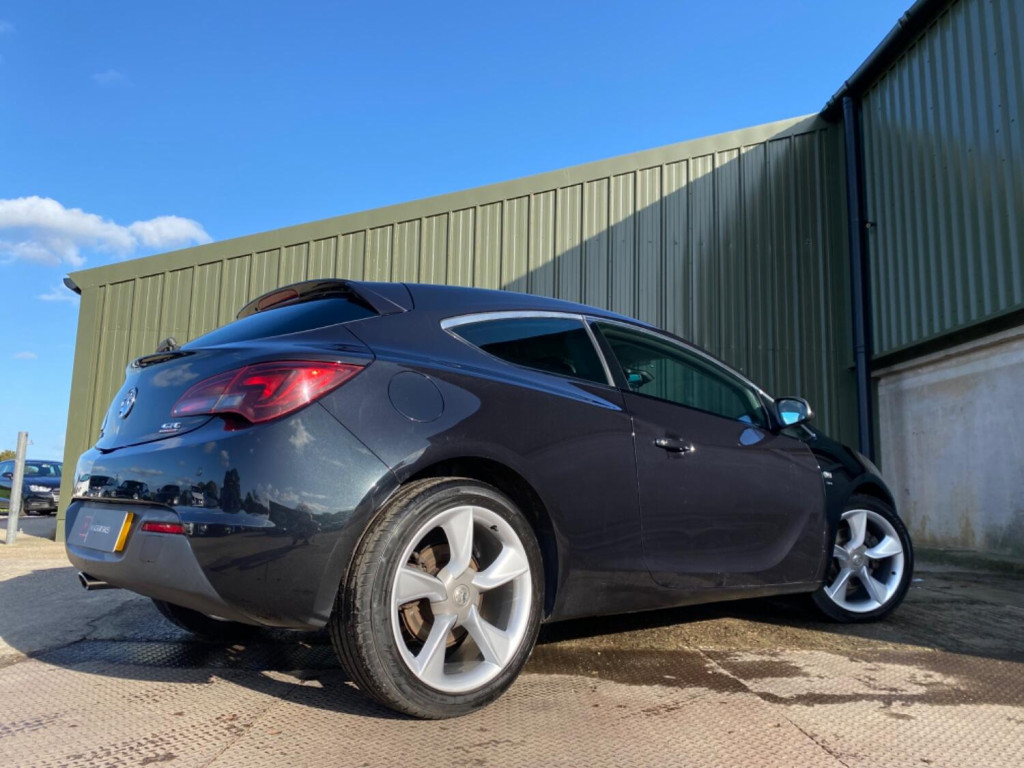 VAUXHALL ASTRA GTC