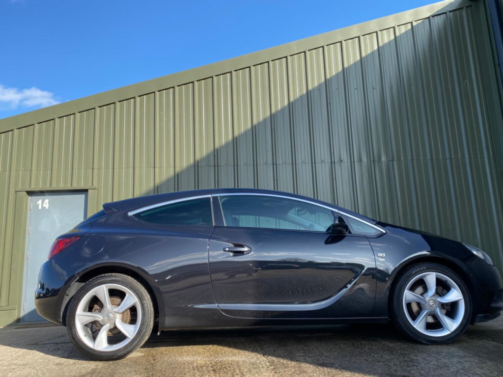 VAUXHALL ASTRA GTC
