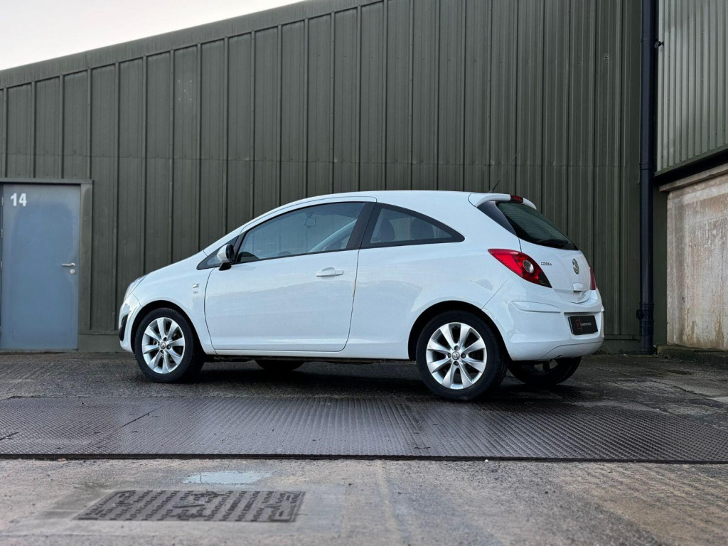 VAUXHALL CORSA