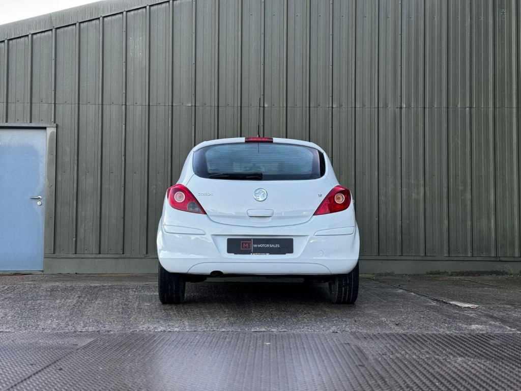 VAUXHALL CORSA