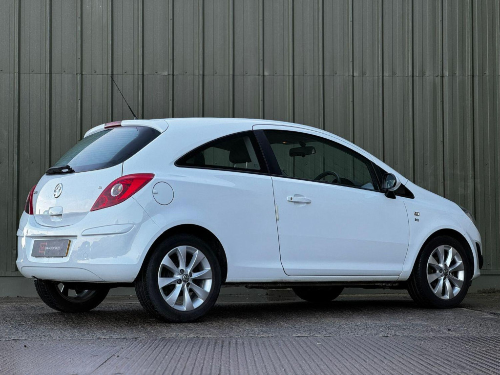 VAUXHALL CORSA