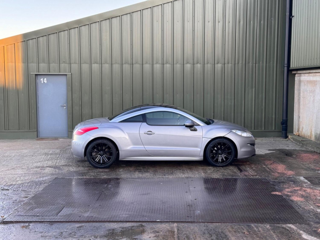 PEUGEOT RCZ