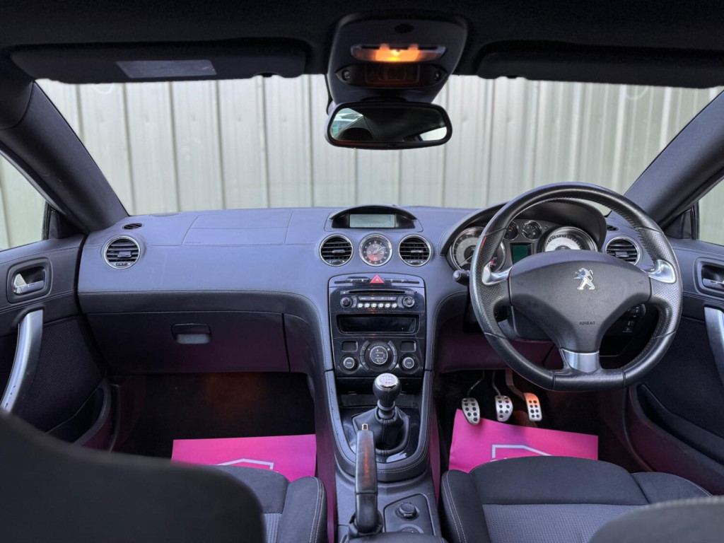 View PEUGEOT RCZ 1.6 THP Sport 