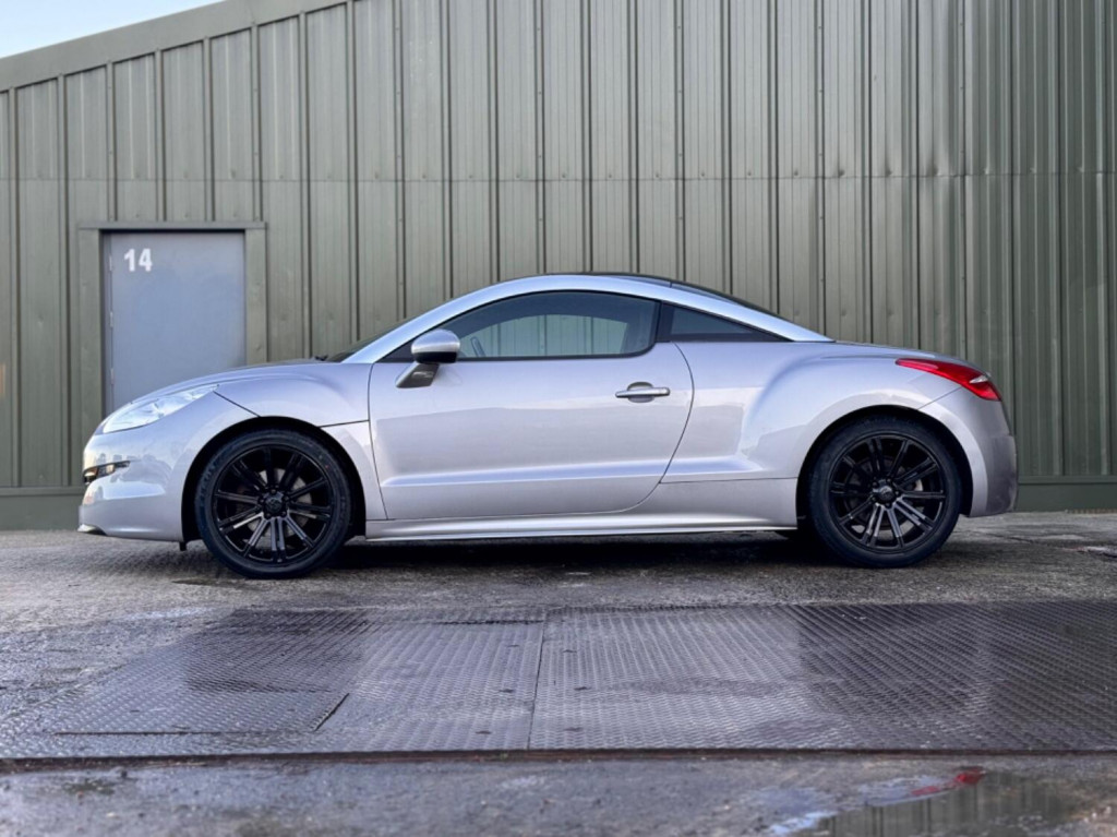 PEUGEOT RCZ