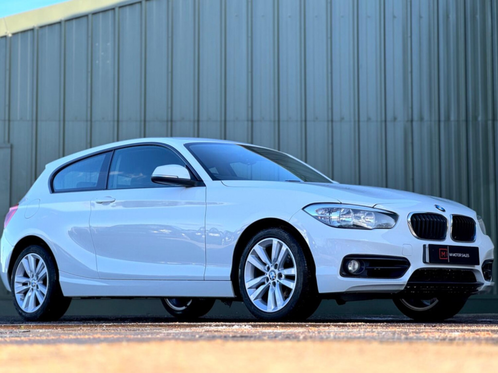 BMW 1 SERIES