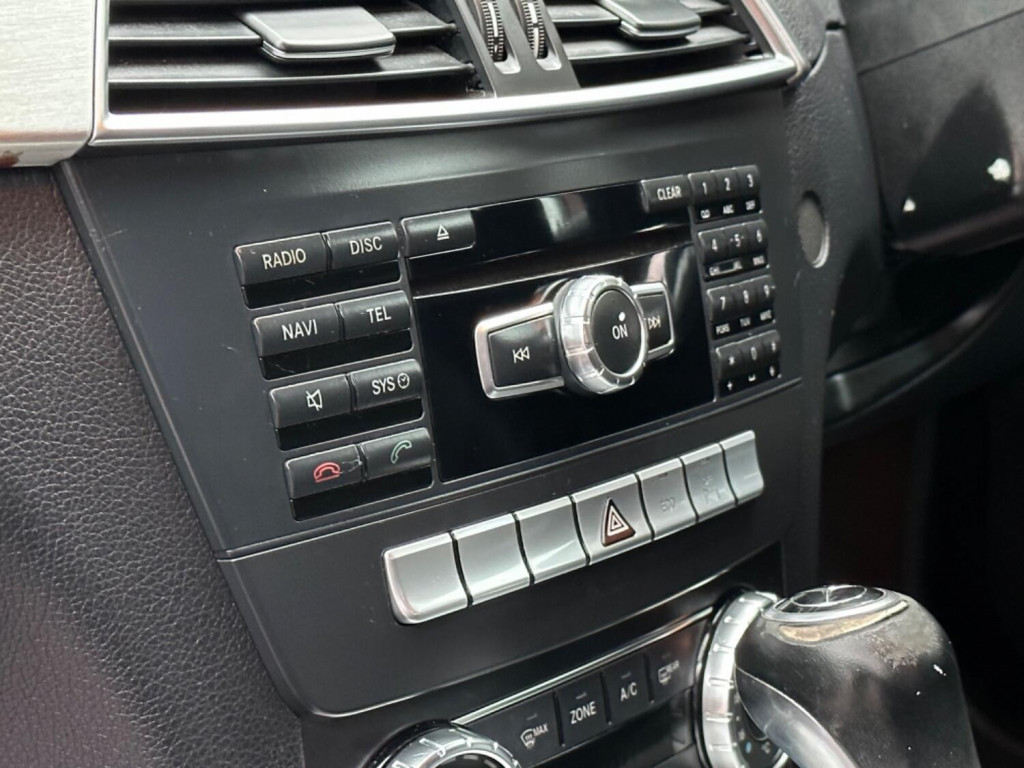 MERCEDES-BENZ C CLASS