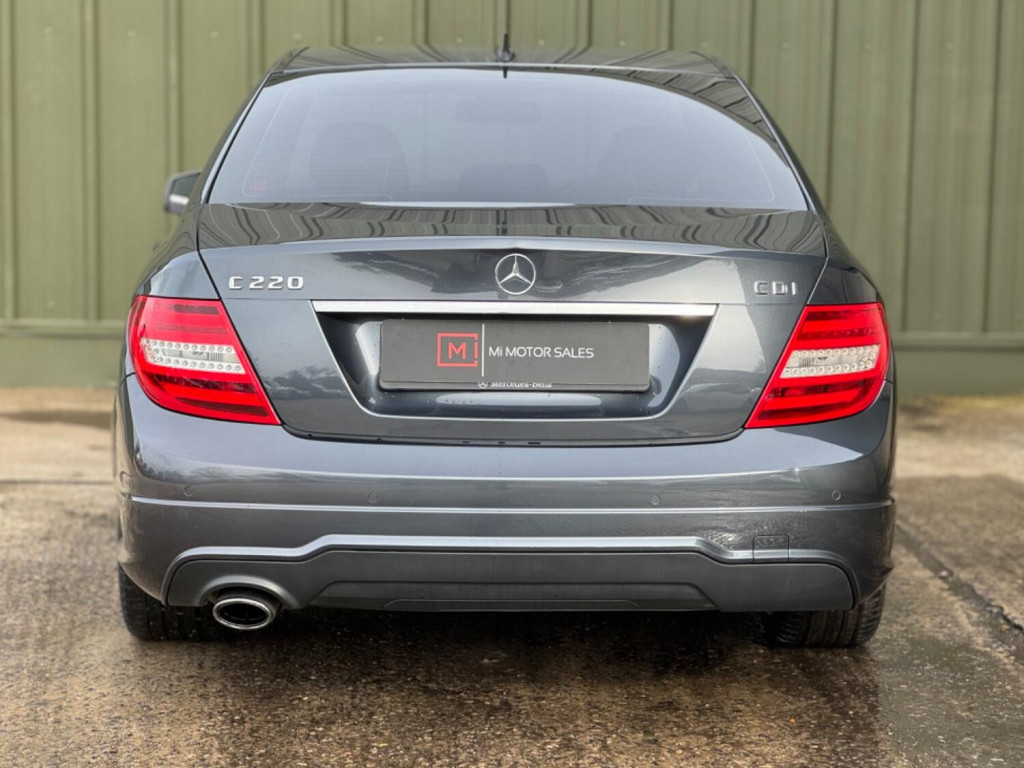 MERCEDES-BENZ C CLASS