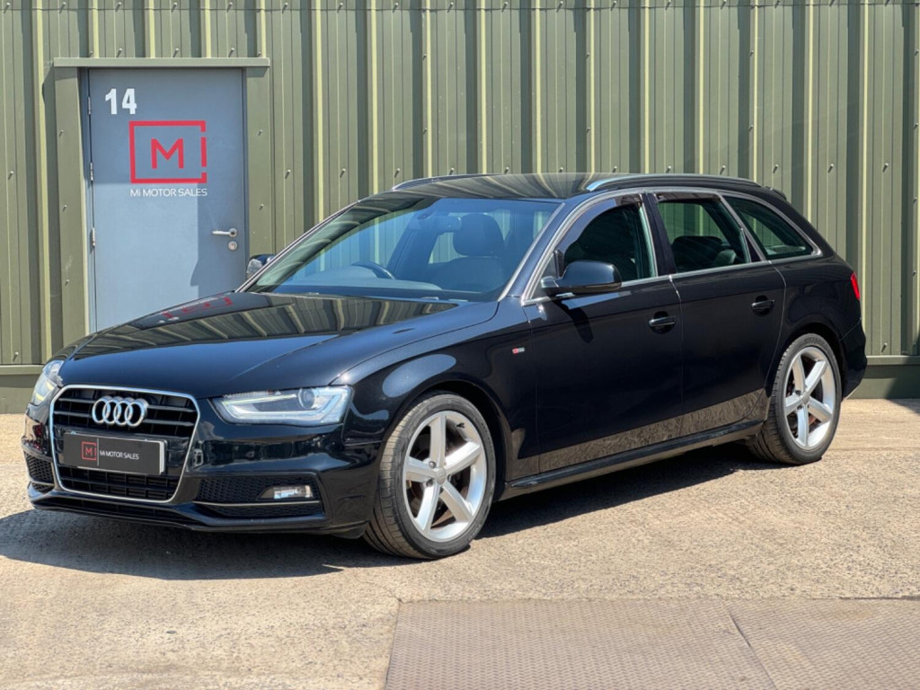 AUDI A4 AVANT