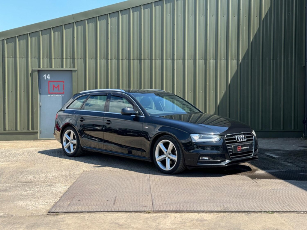 AUDI A4 AVANT