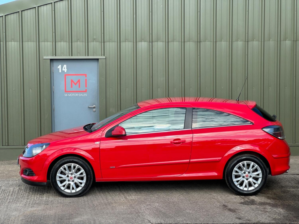 VAUXHALL ASTRA