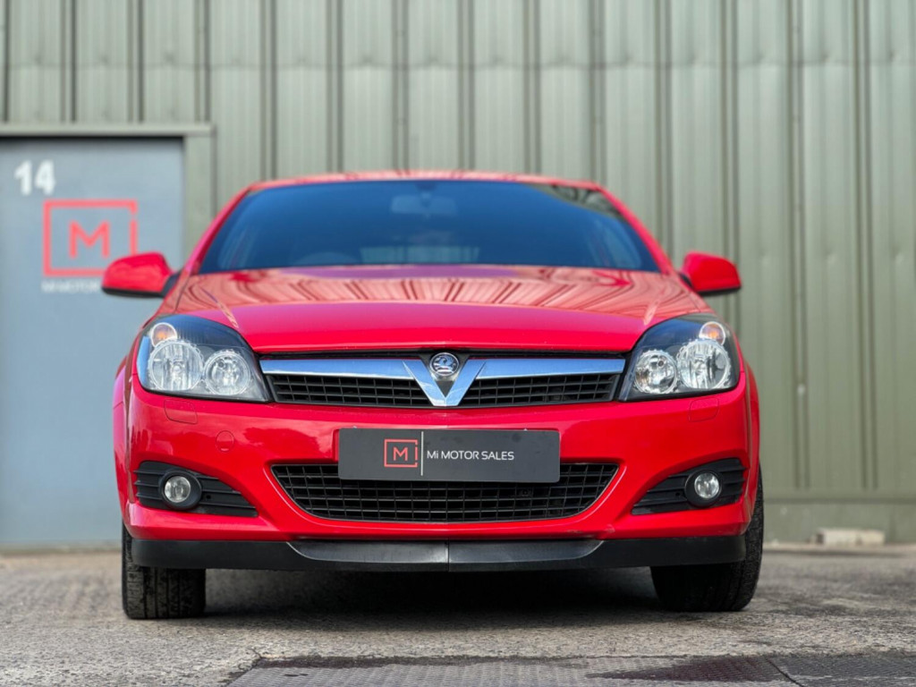 VAUXHALL ASTRA