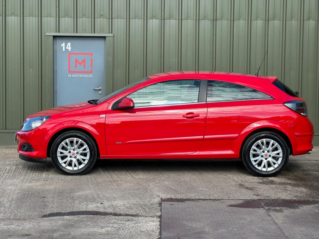 VAUXHALL ASTRA