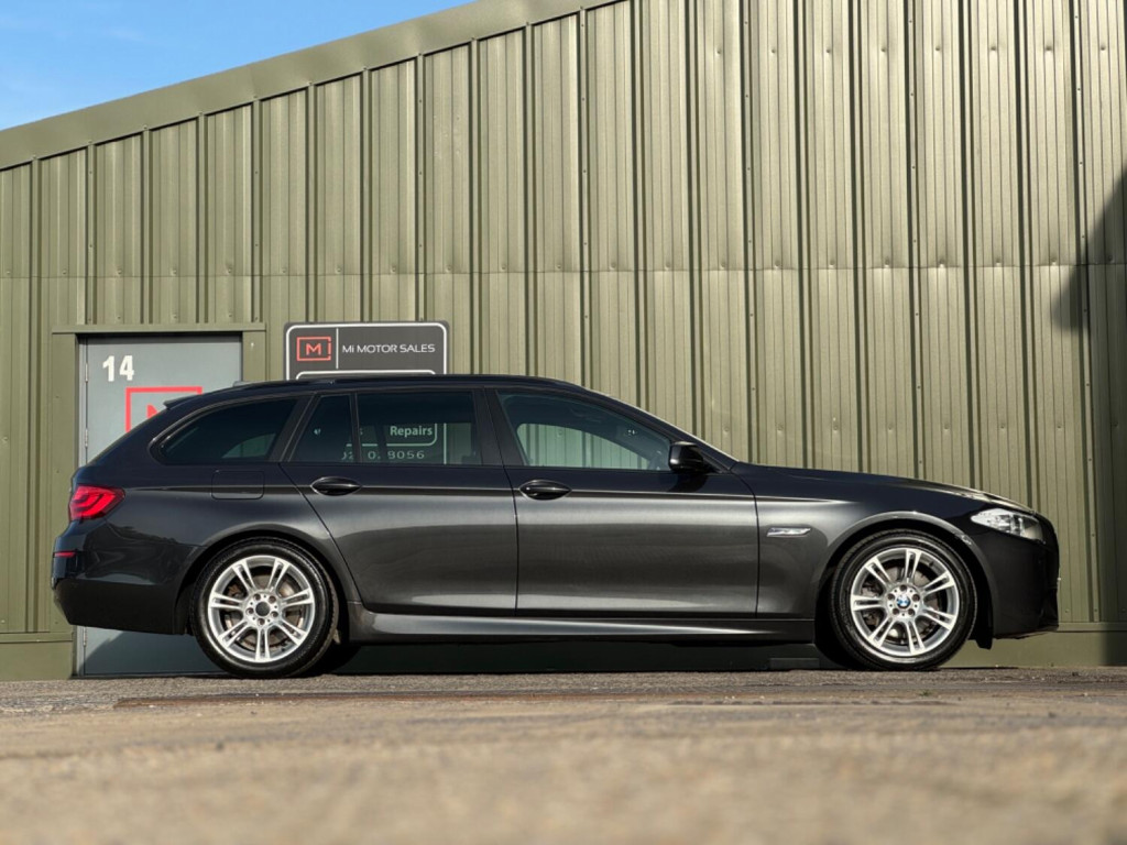 BMW 5 SERIES
