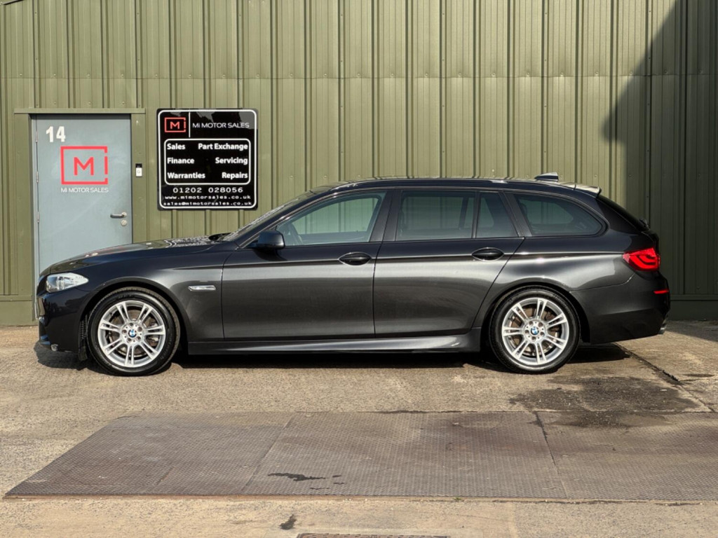 BMW 5 SERIES