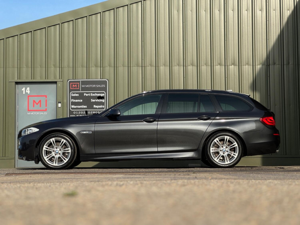 BMW 5 SERIES