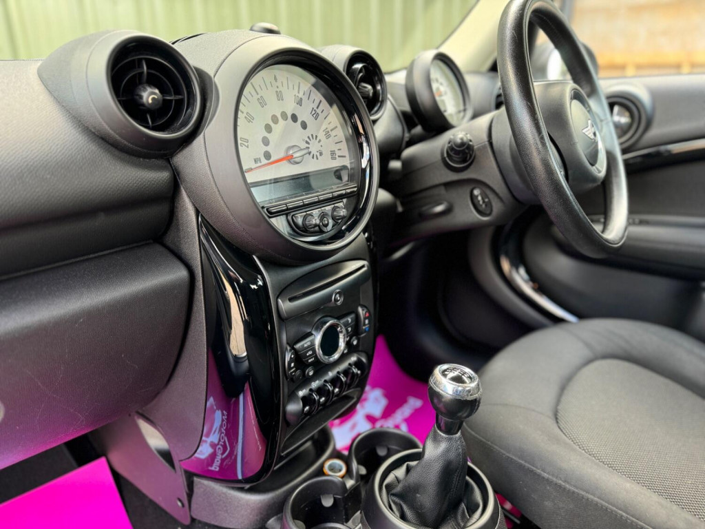 View MINI COUNTRYMAN 1.6 One D Countryman