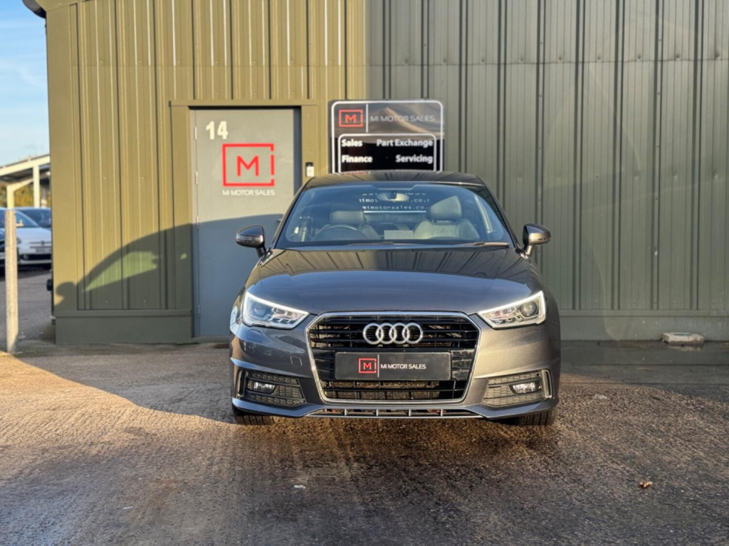 AUDI A1