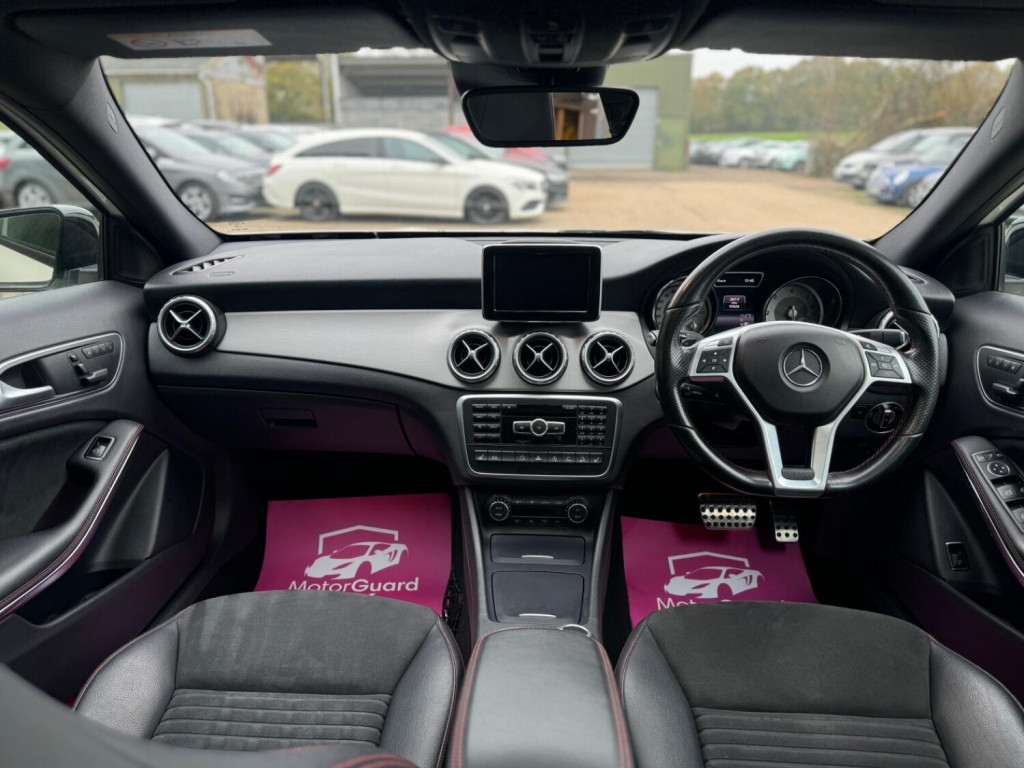 View MERCEDES-BENZ GLA CLASS 2.1 GLA220d AMG Line