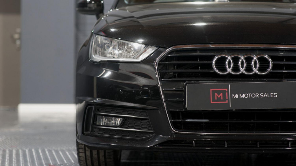 View AUDI A1 1.4 TFSI S line