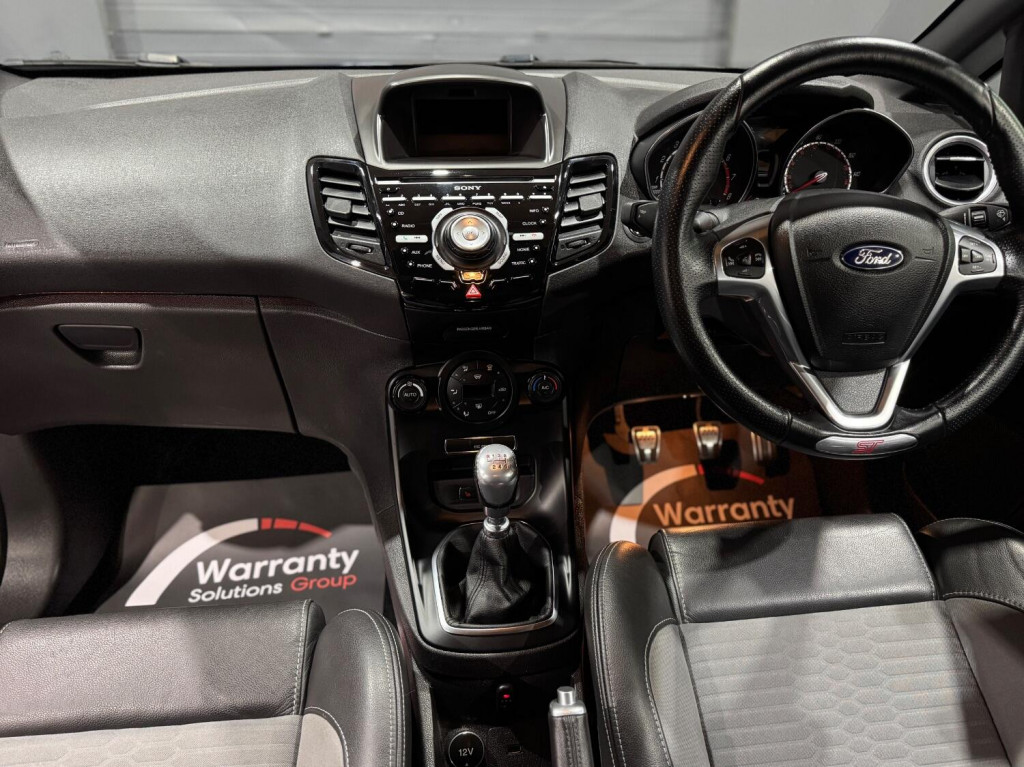 View FORD FIESTA 1.6 T EcoBoost ST-3