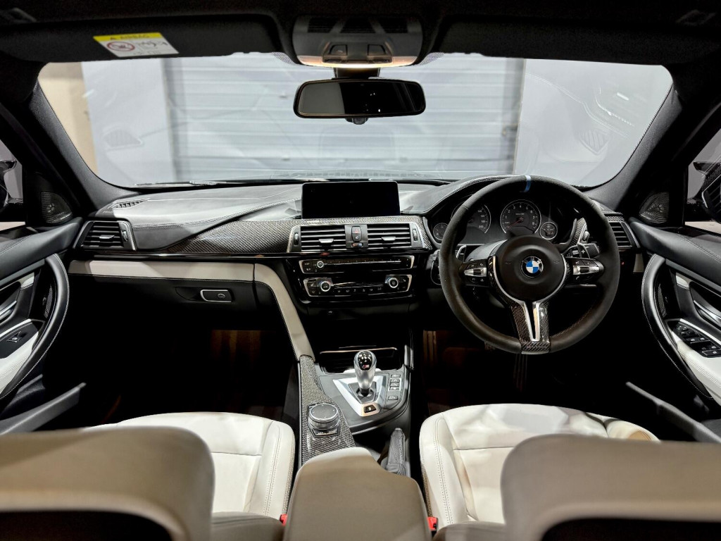View BMW M3 3.0 M3 Saloon