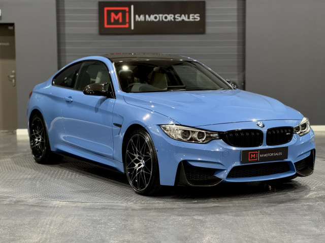 BMW M4 3.0 M4 Coupe Competition Package