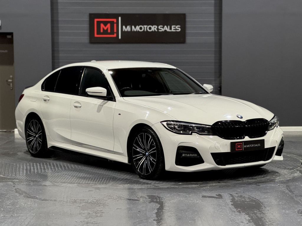 View BMW 3 SERIES 2.0 330i M Sport Saloon