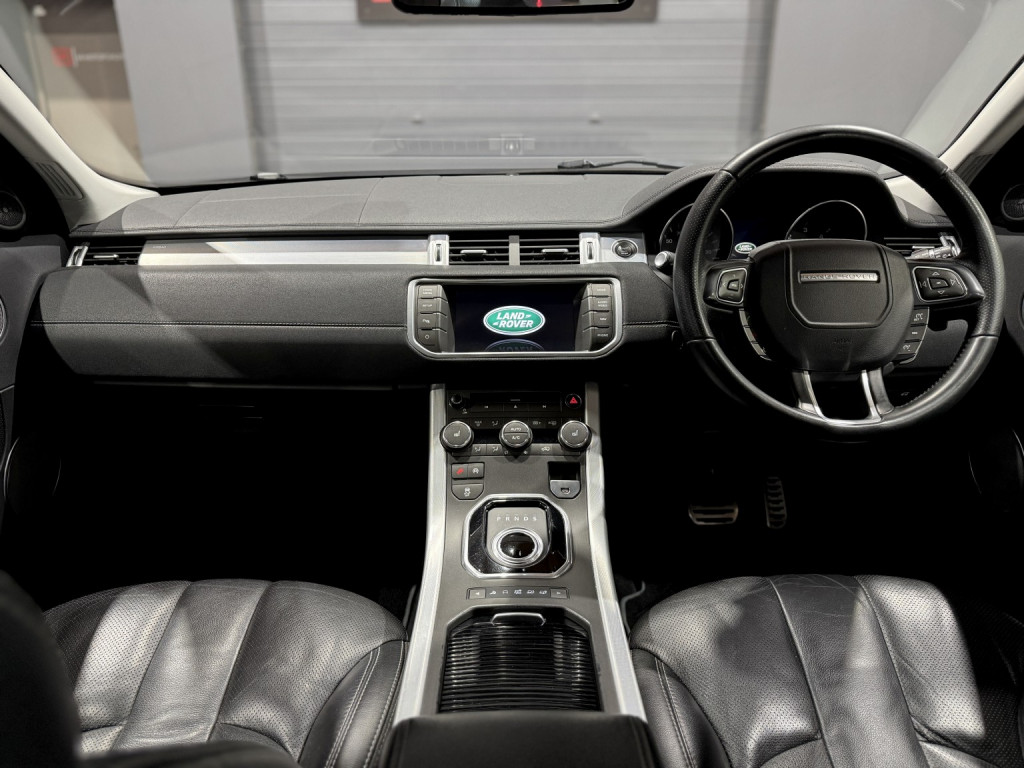 View LAND ROVER RANGE ROVER EVOQUE 2.2 SD4 Dynamic