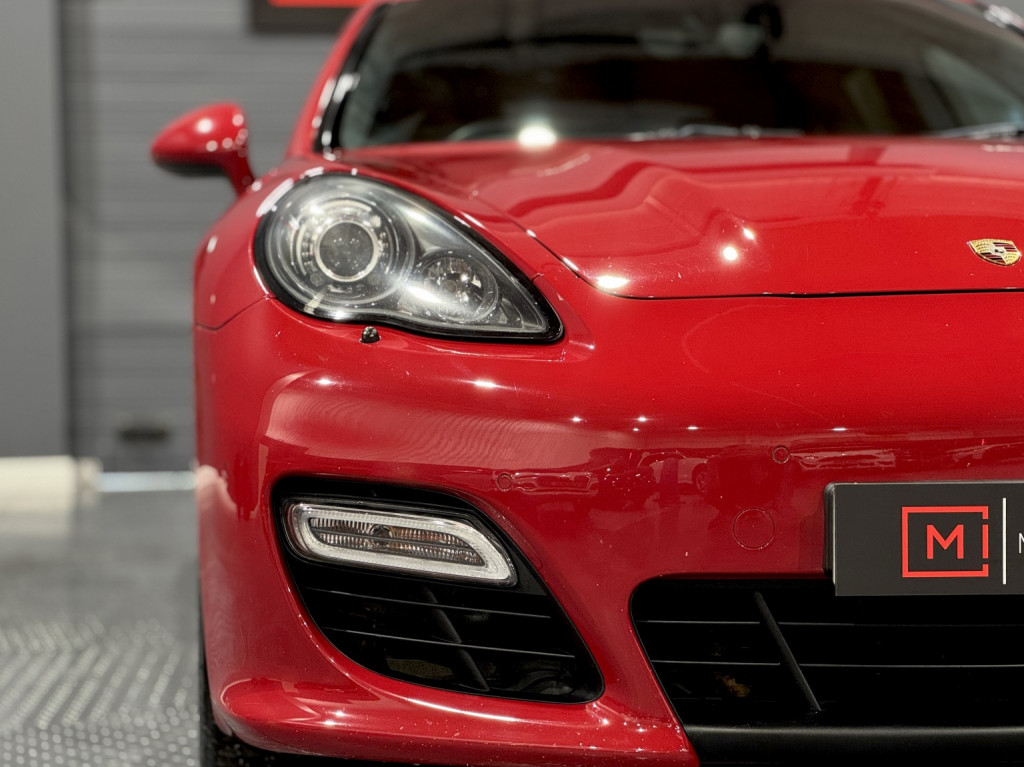 View PORSCHE PANAMERA 4.8 T V8 GTS