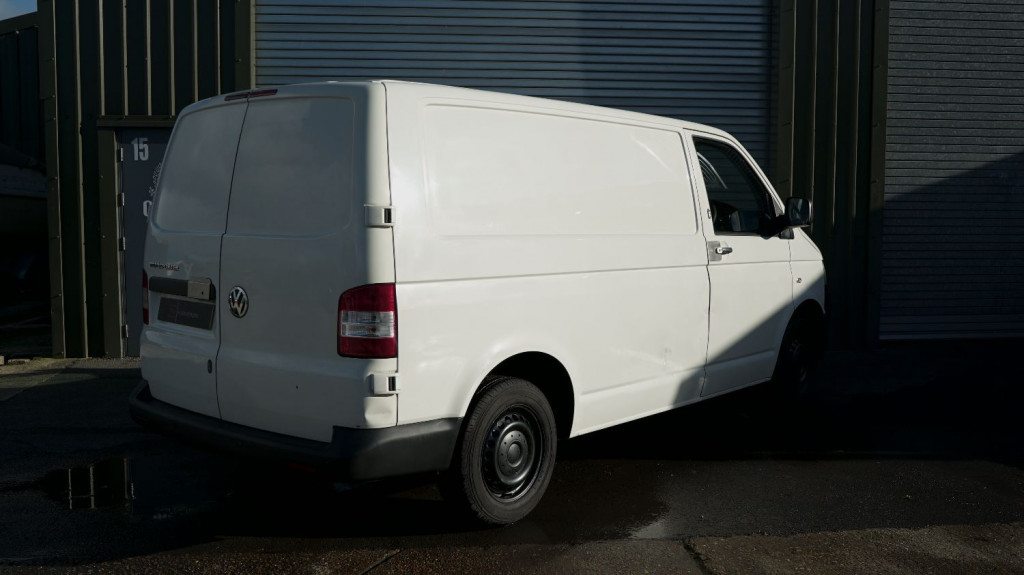 VOLKSWAGEN TRANSPORTER