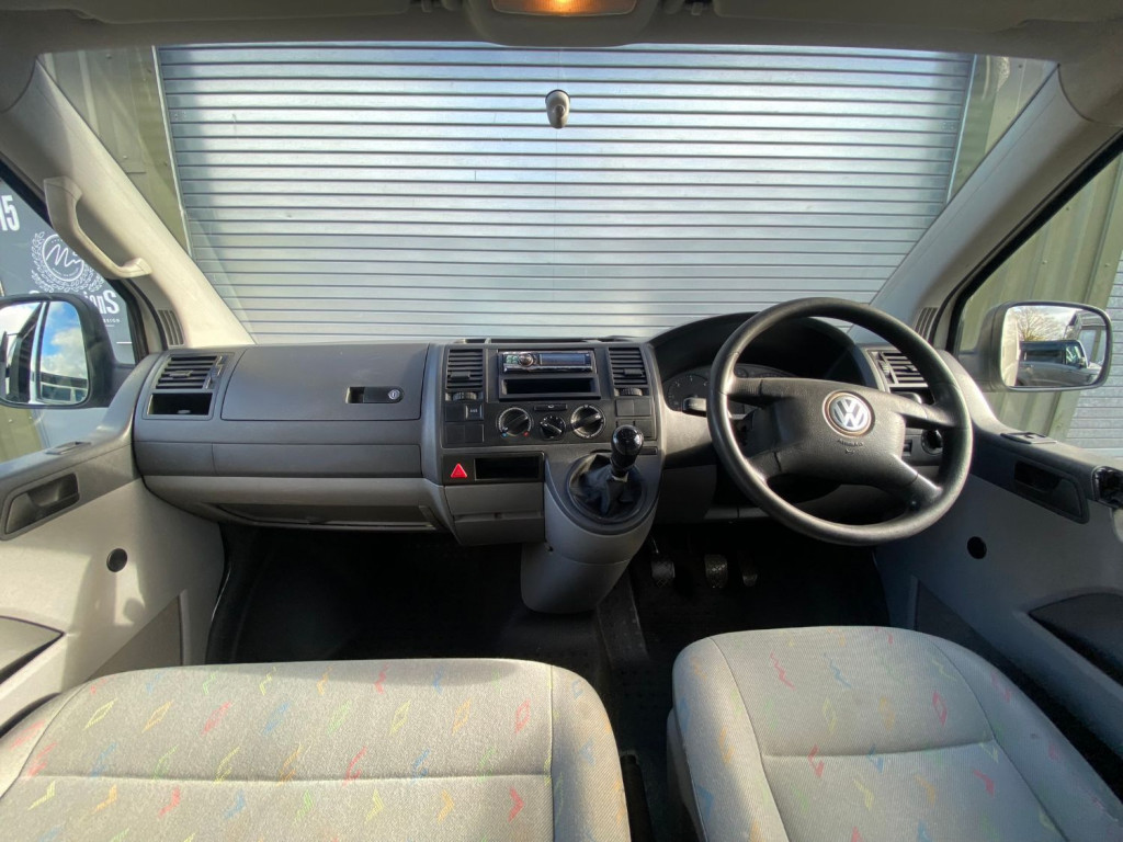 View VOLKSWAGEN TRANSPORTER T30 SWB PV 85TDI