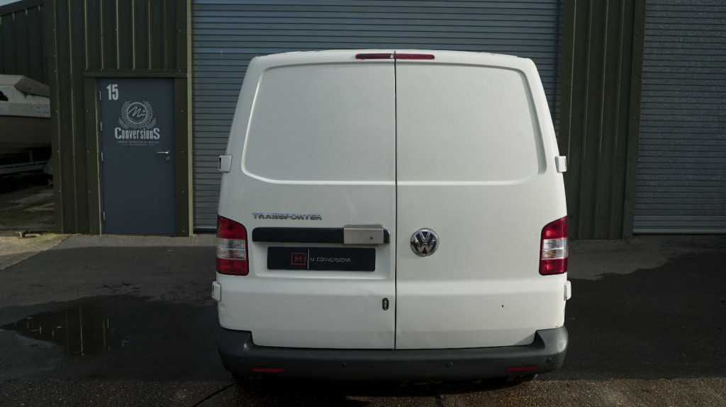 VOLKSWAGEN TRANSPORTER