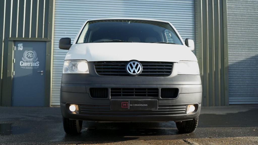 VOLKSWAGEN TRANSPORTER