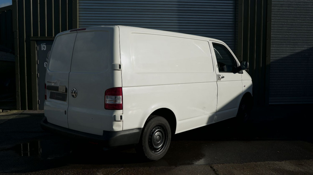 VOLKSWAGEN TRANSPORTER