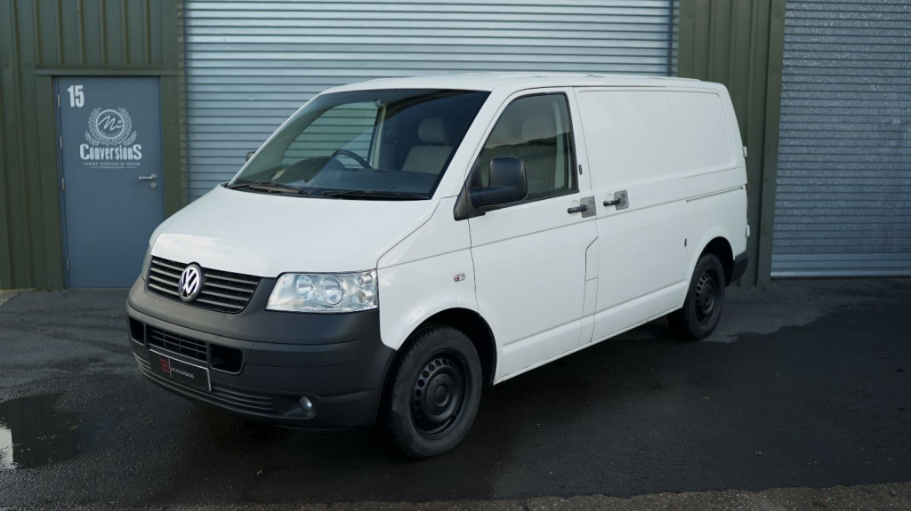 VOLKSWAGEN TRANSPORTER