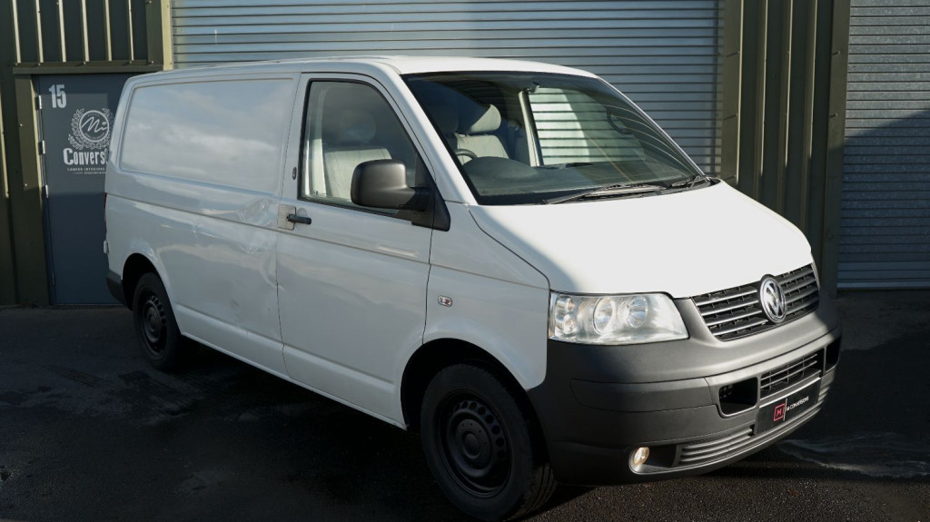 VOLKSWAGEN TRANSPORTER