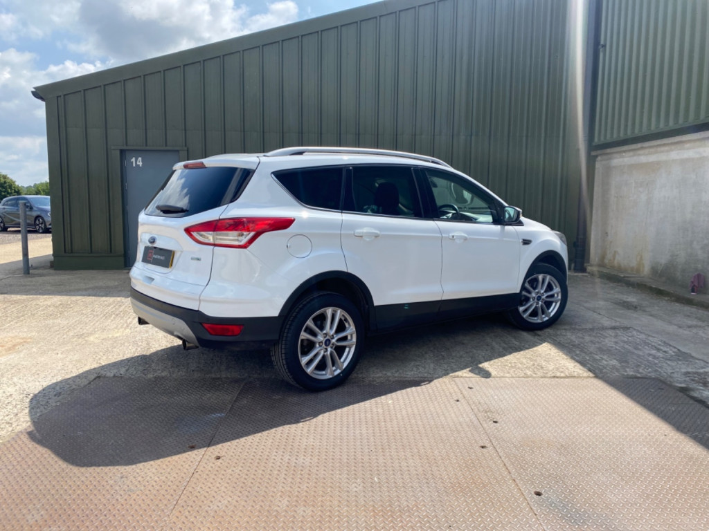 FORD KUGA