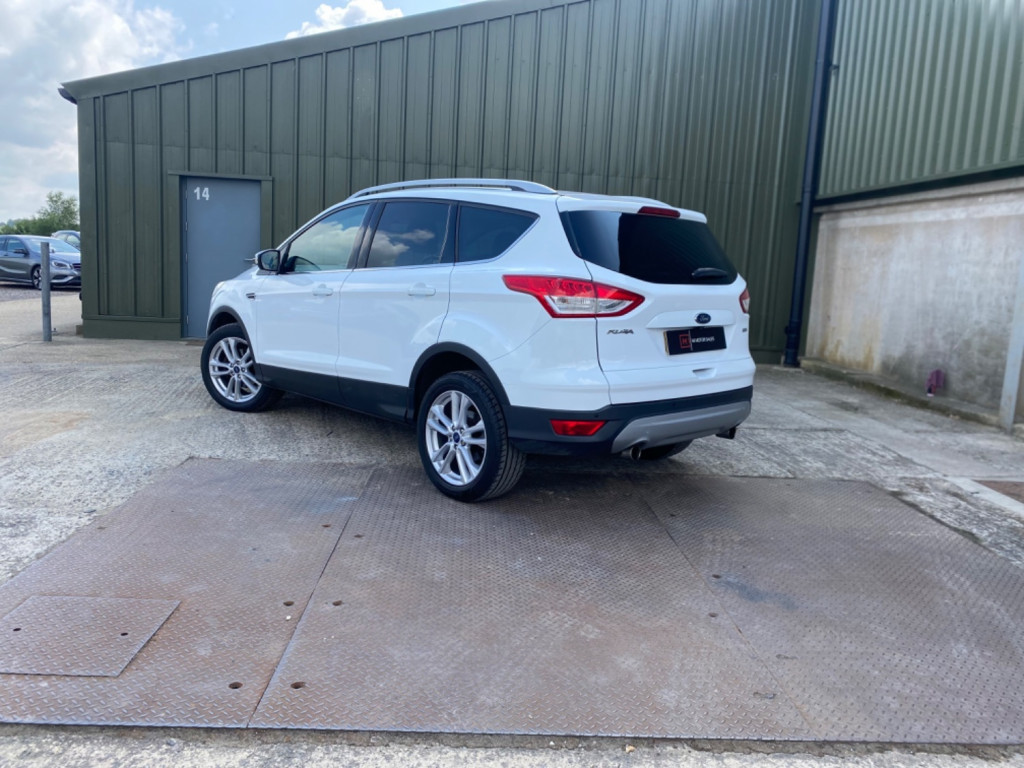 FORD KUGA