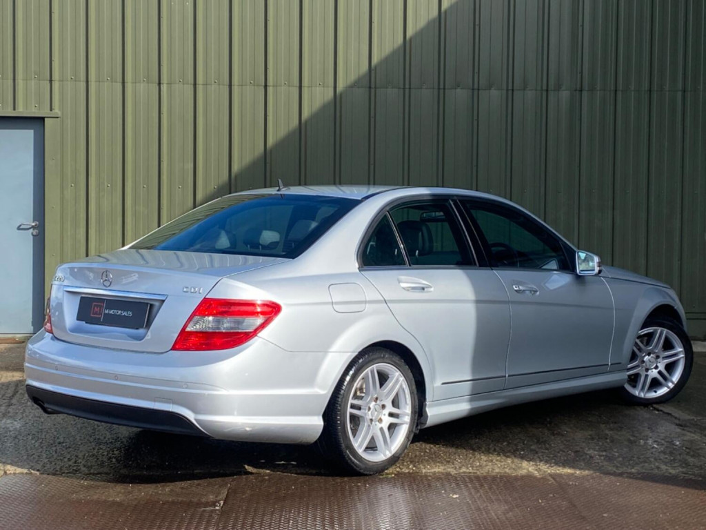 MERCEDES-BENZ C CLASS