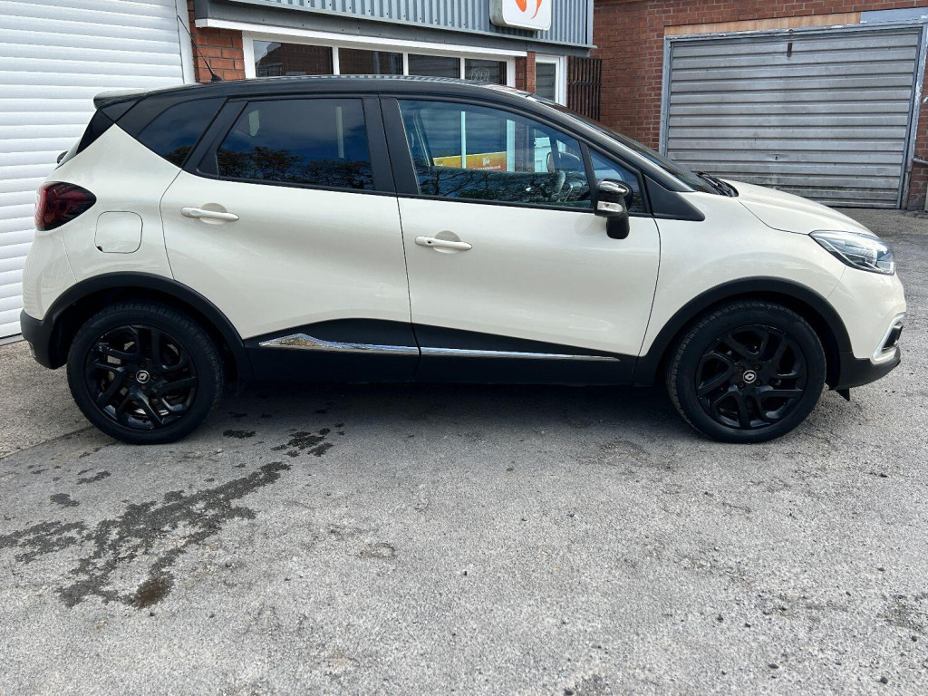 RENAULT CAPTUR