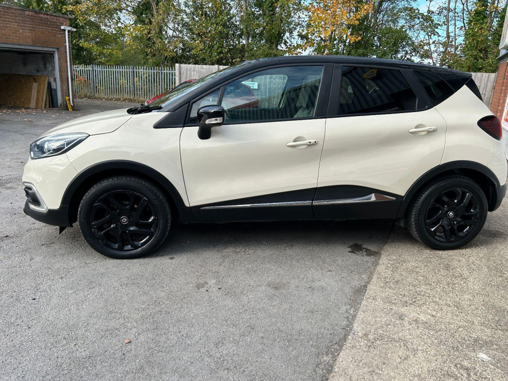 RENAULT CAPTUR