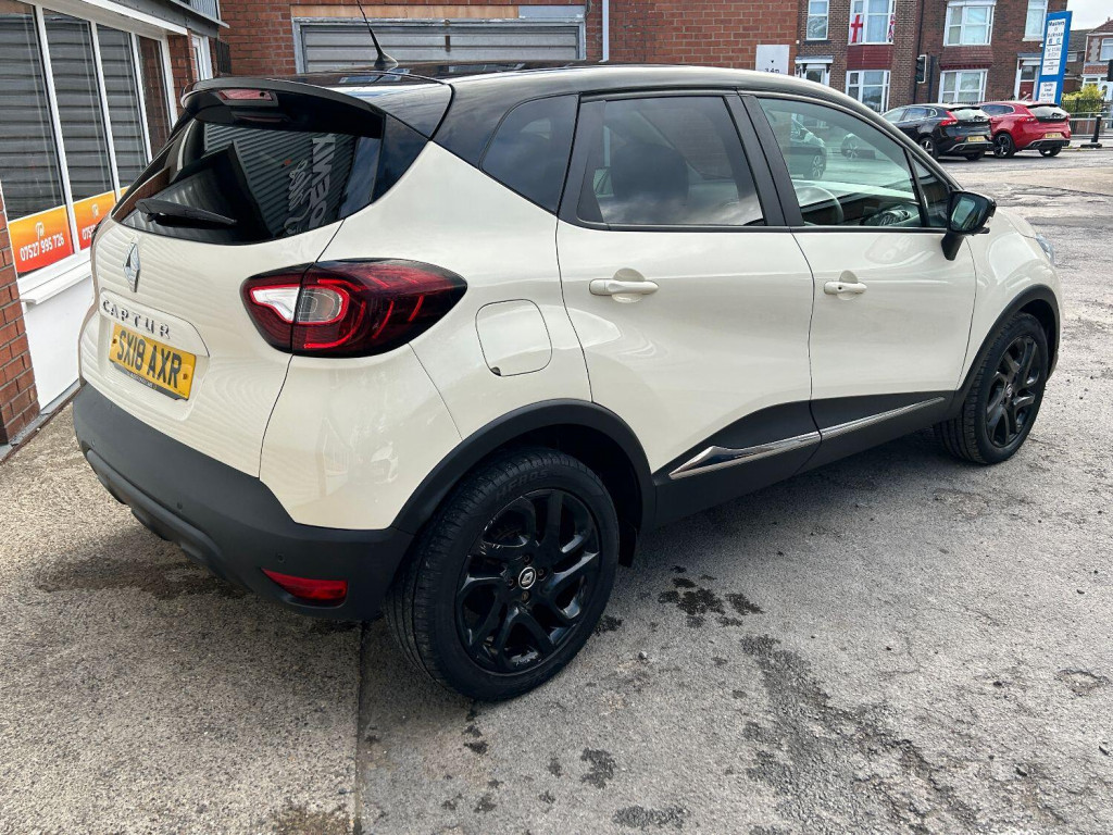 RENAULT CAPTUR