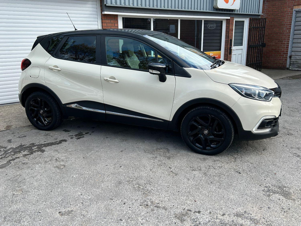 RENAULT CAPTUR