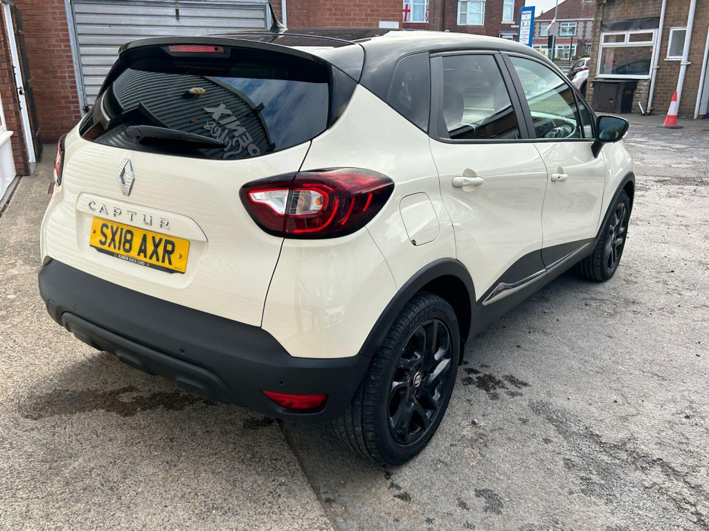 RENAULT CAPTUR